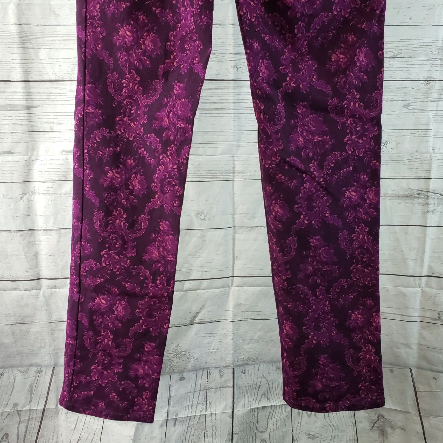 Isaac Mizrahi Isaac Mizrahi Live Womens Pants Pull On 4 Tall Purple Floral Cotton Blend Tailored 33.5 Inseam Womens Size 27" / US 4 / IT 40 - 5 Thumbnail