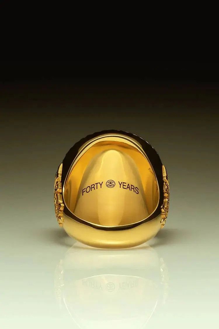 Jewelry × Stussy × Vintage CC000021 Size: 12 / Stüssy 40th Anniversary Ring in Gold Size ONE SIZE - 2 Thumbnail