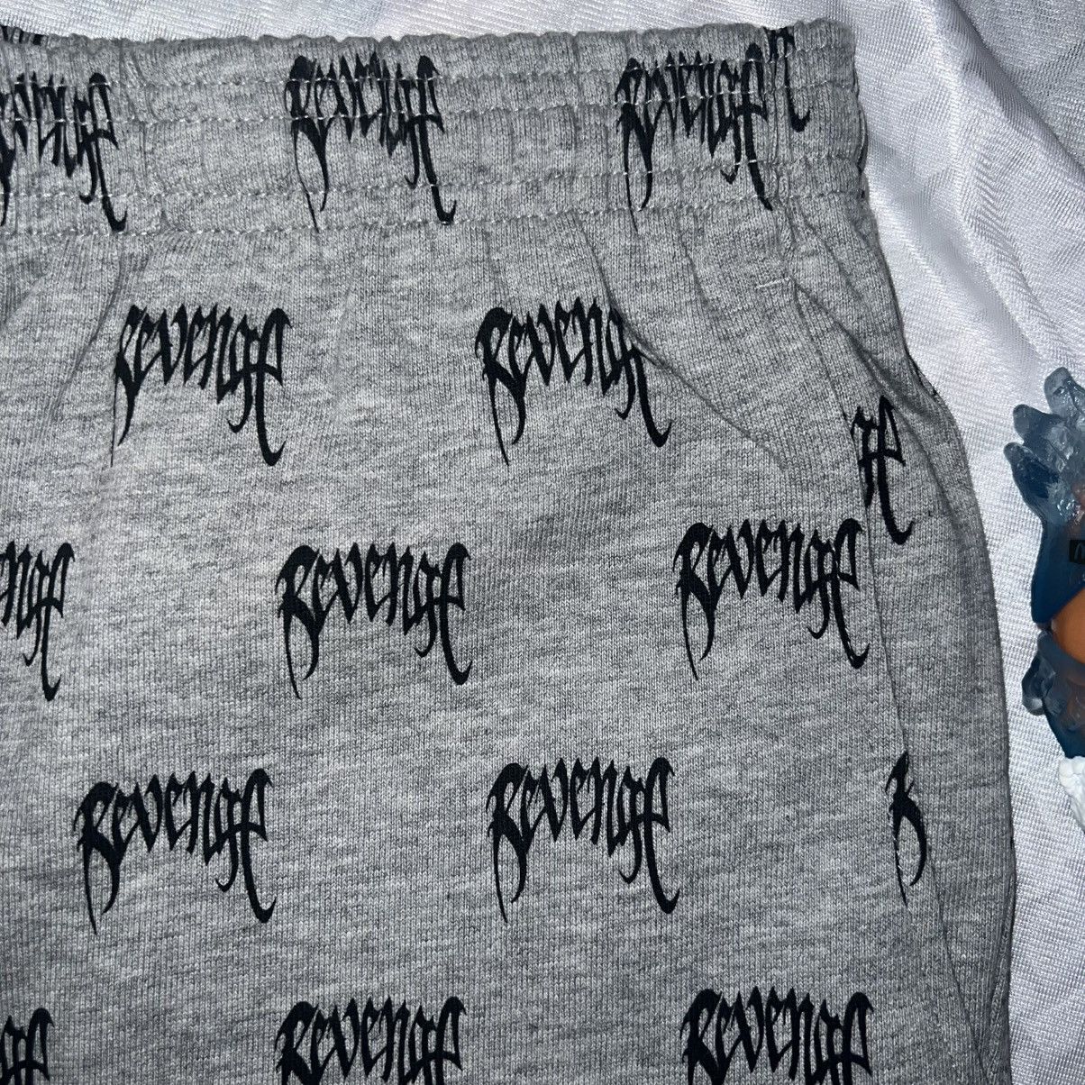 Revenge Revenge Grey/Black Allover Logo Shorts Size US 34 / EU 50 - 2 Thumbnail