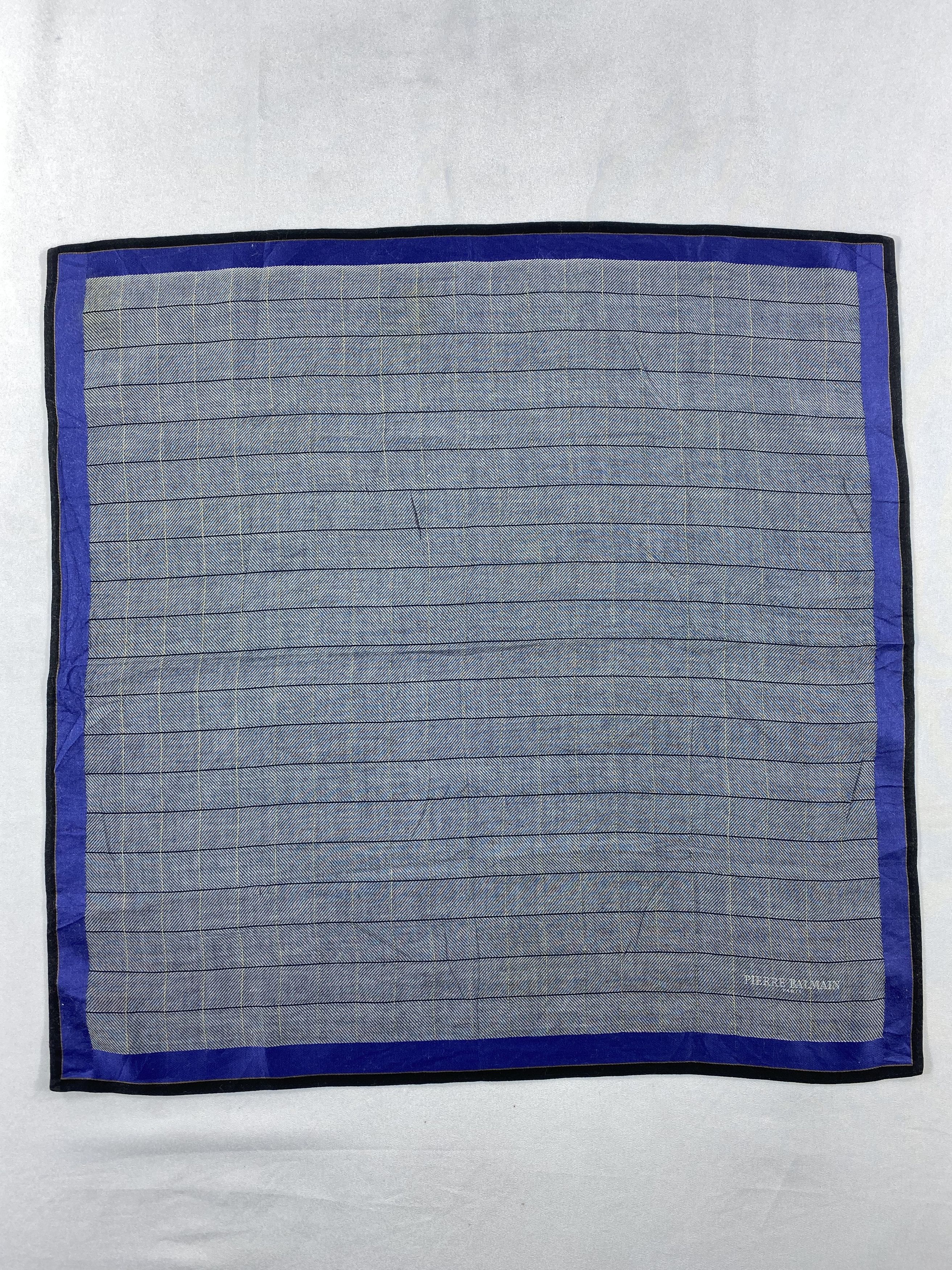 Pierre Balmain × Vintage Pierre Balmain Handkerchief / Bandana / Neckerchief Size ONE SIZE - 3 Thumbnail