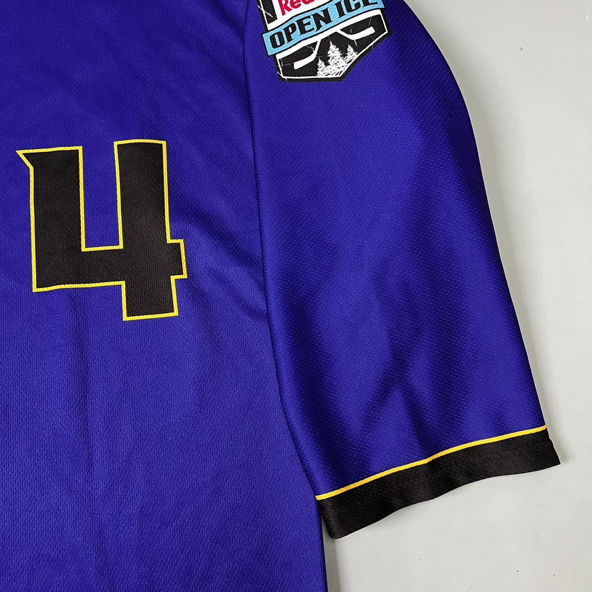 Red Bull Rare Vintage 2014 Red Bull Bauer Hockey Jersey size L y2k Size US L / EU 52-54 / 3 - 16 Thumbnail