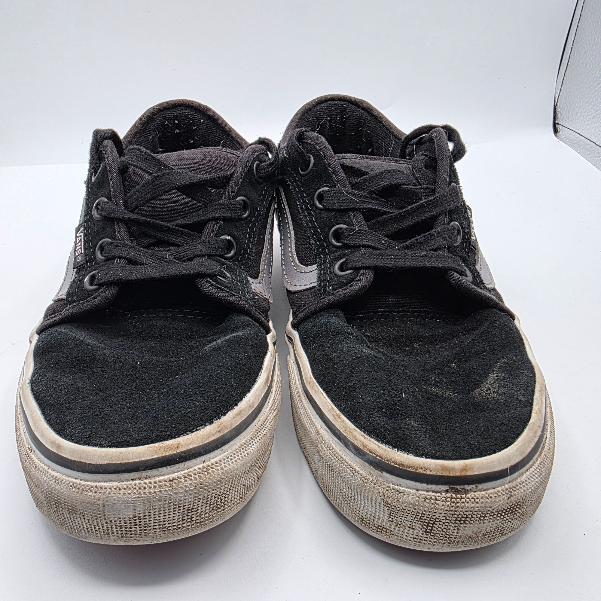 Vans Vans Chukka Low Sidestripe Mens Size 6 Black Sneaker Shoes C Size US 6 / EU 39 - 2 Thumbnail
