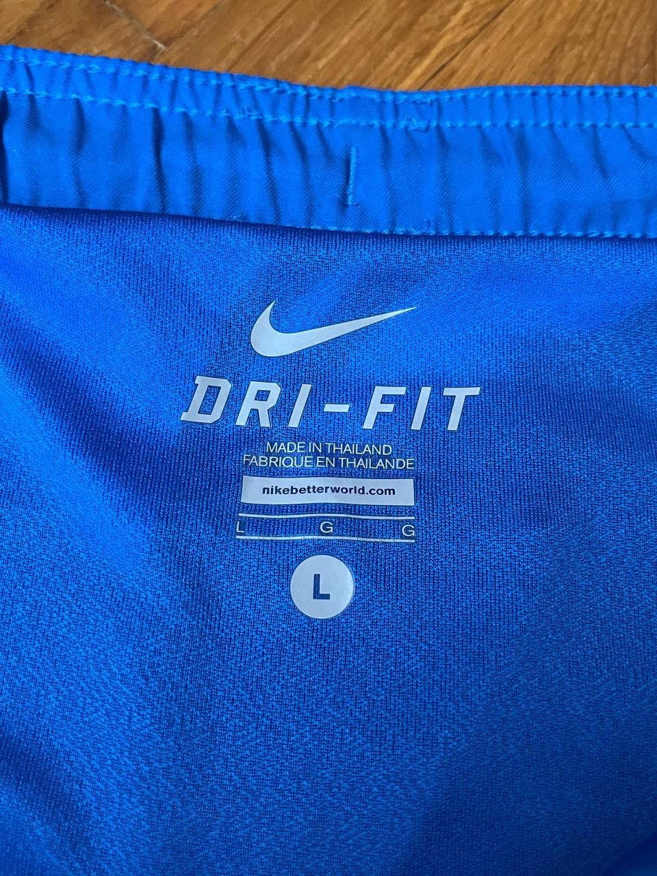 Nike Nike Juventus FC 2014-2015 shorts Size US 38 / EU 54 - 4 Thumbnail