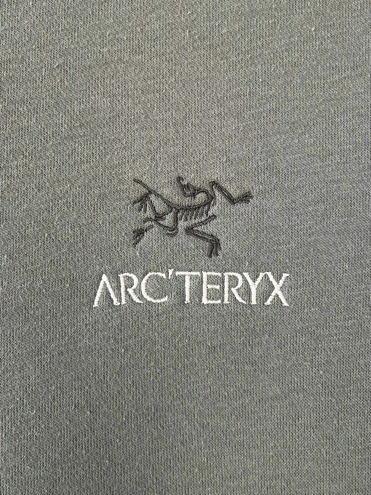 Arc'teryx Arc’teryx Emblem Fleece Crew Neck Sweatshirt Women’s S/M Size S / US 4 / IT 40 - 7 Thumbnail