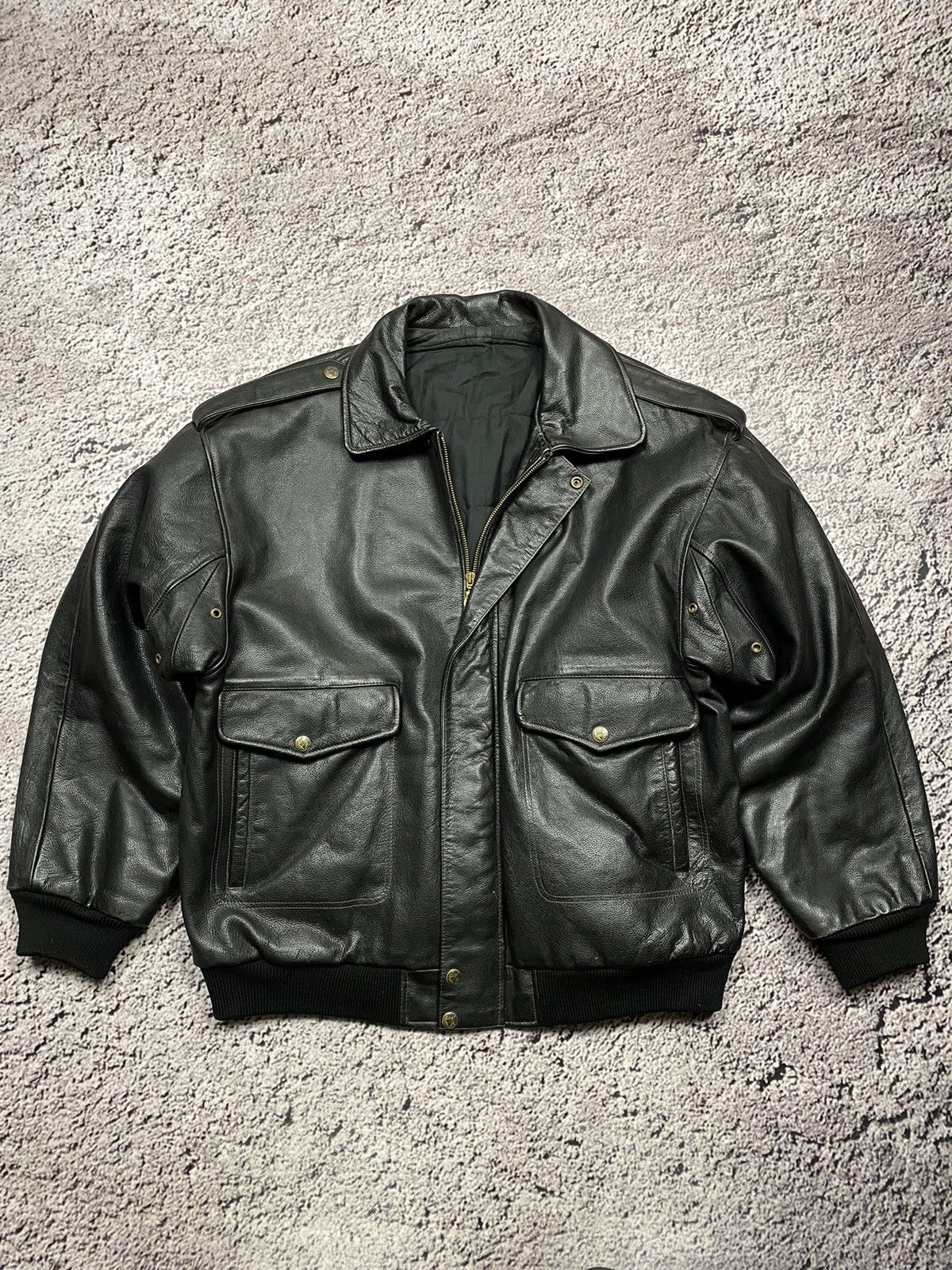image of Pilot Aviator Leather Jacket Type B-3 Avirex Schott in Black, Men's (Size XL)