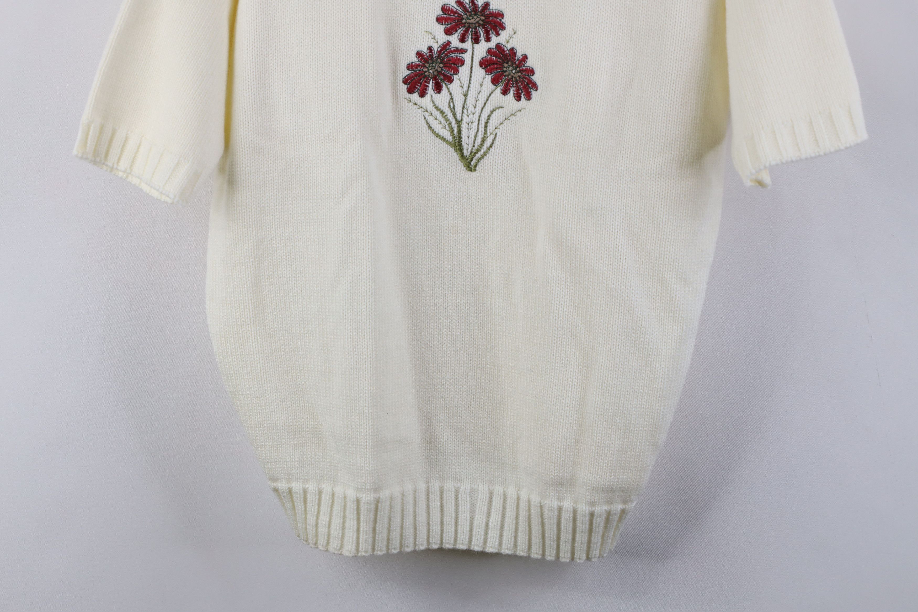 Vintage Vintage 70s Streetwear Knit Short Sleeve Sweater Cream USA Size M / US 6-8 / IT 42-44 - 3 Thumbnail