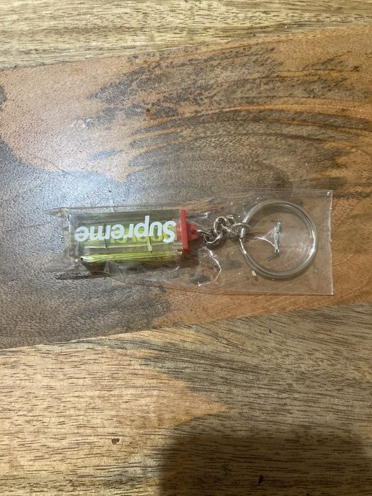 Supreme level outlet keychain