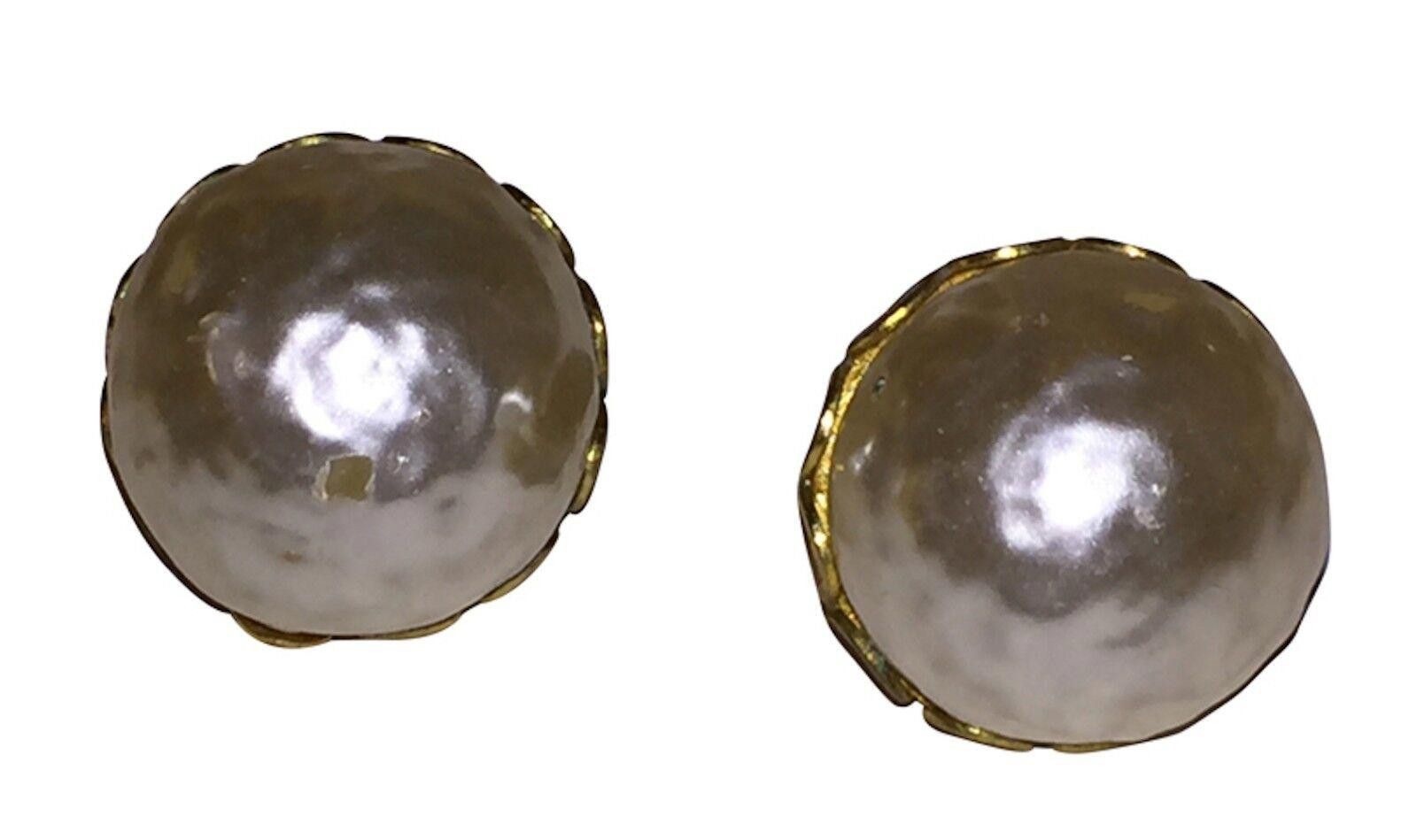 Designer Miriam Haskell Simulated Baroque Pearl Cabochon Earrings Size ONE SIZE - 1 Thumbnail