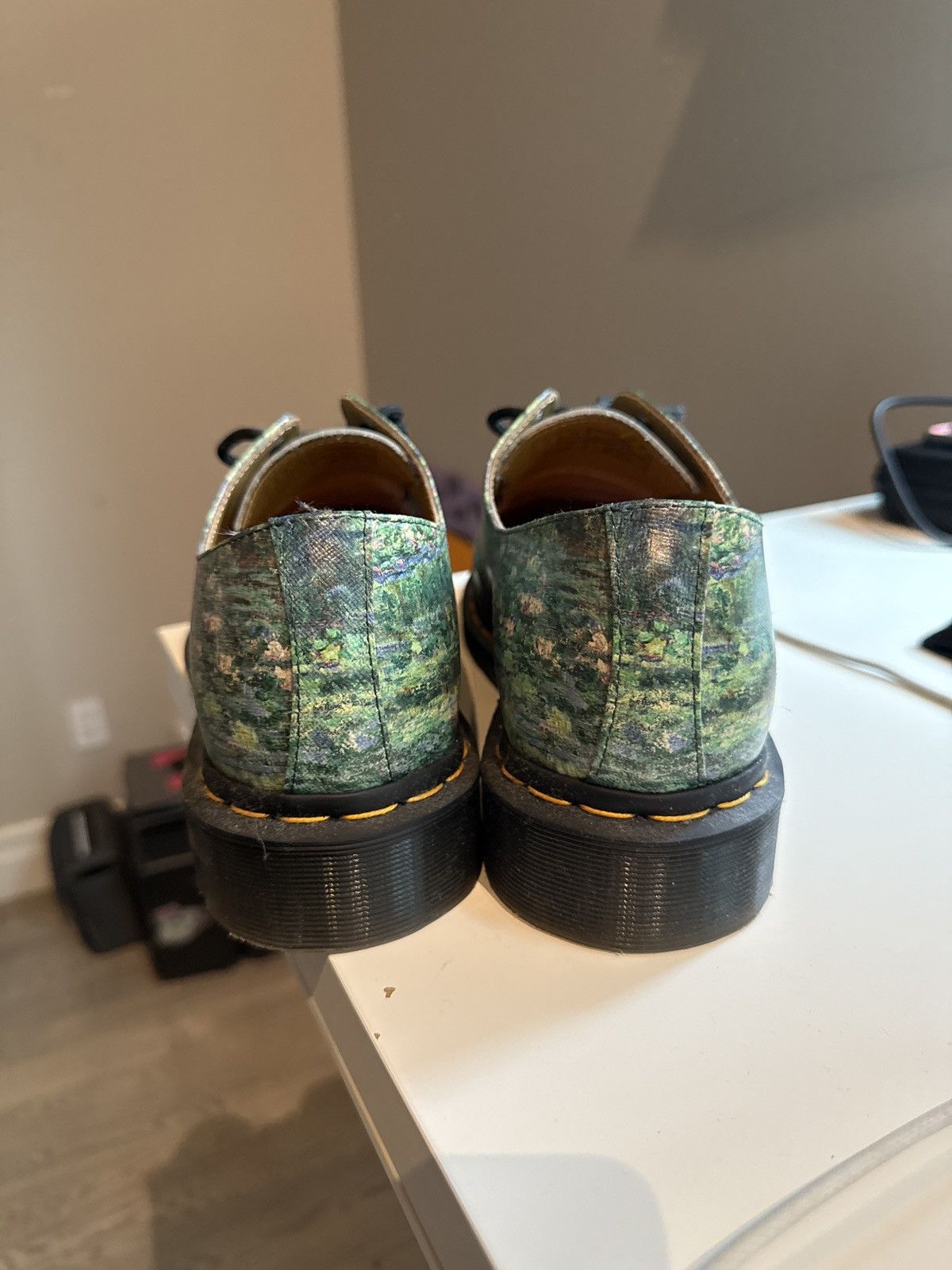 Dr. Martens 1461 The National Gallery Monet Oxford Dr Martens Size US 11 / EU 44 - 2 Thumbnail