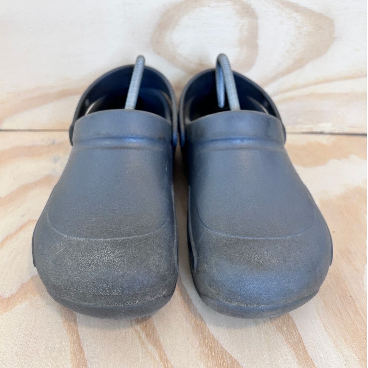 Crocs Crocs - Bistro Clogs - Sandals - Gray - Men's - 10 Size US 10 / EU 43 - 2 Thumbnail