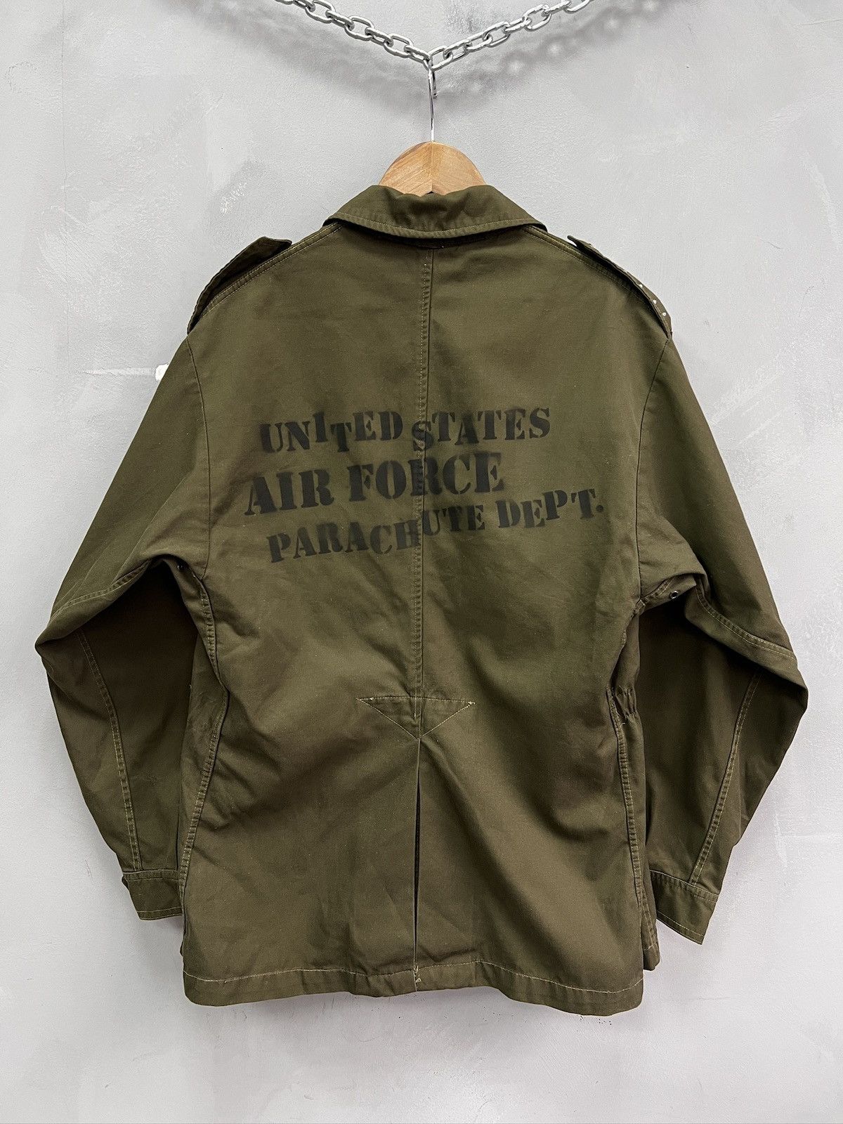 Le Laboureur 90s archive custom made USA AIR FORCE parachute dept jacket Size US M / EU 48-50 / 2 - 8 Thumbnail