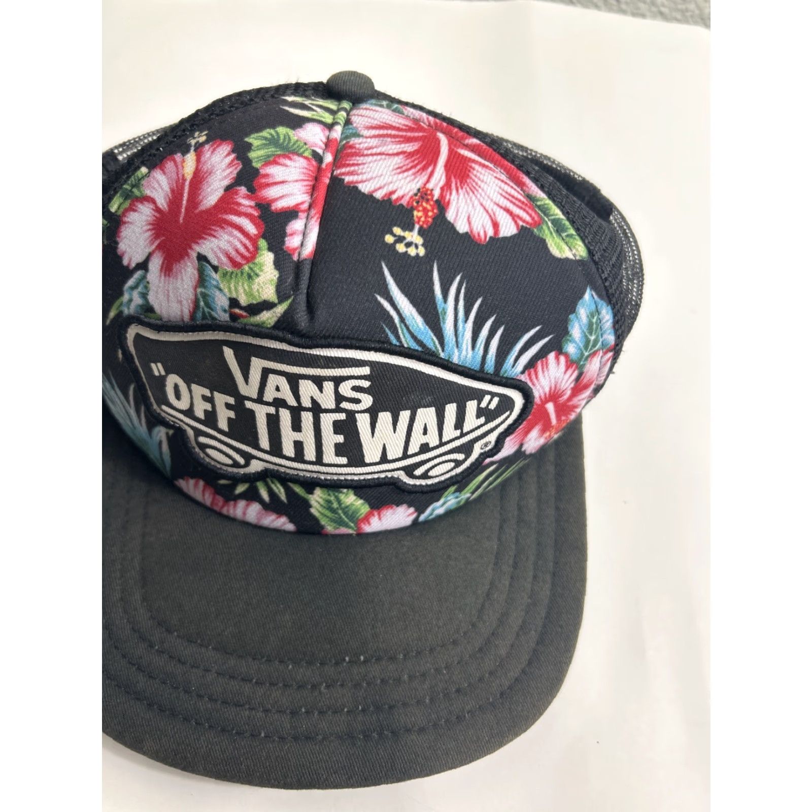 Vans Vans Off The Wall Hat Trucker Black Floral Hibiscus Adjustable One Size Size ONE SIZE - 3 Thumbnail