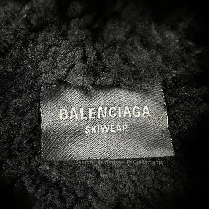 Balenciaga Balenciaga Reflective Logo Fleece Hoodie. Size US M / EU 48-50 / 2 - 5 Thumbnail