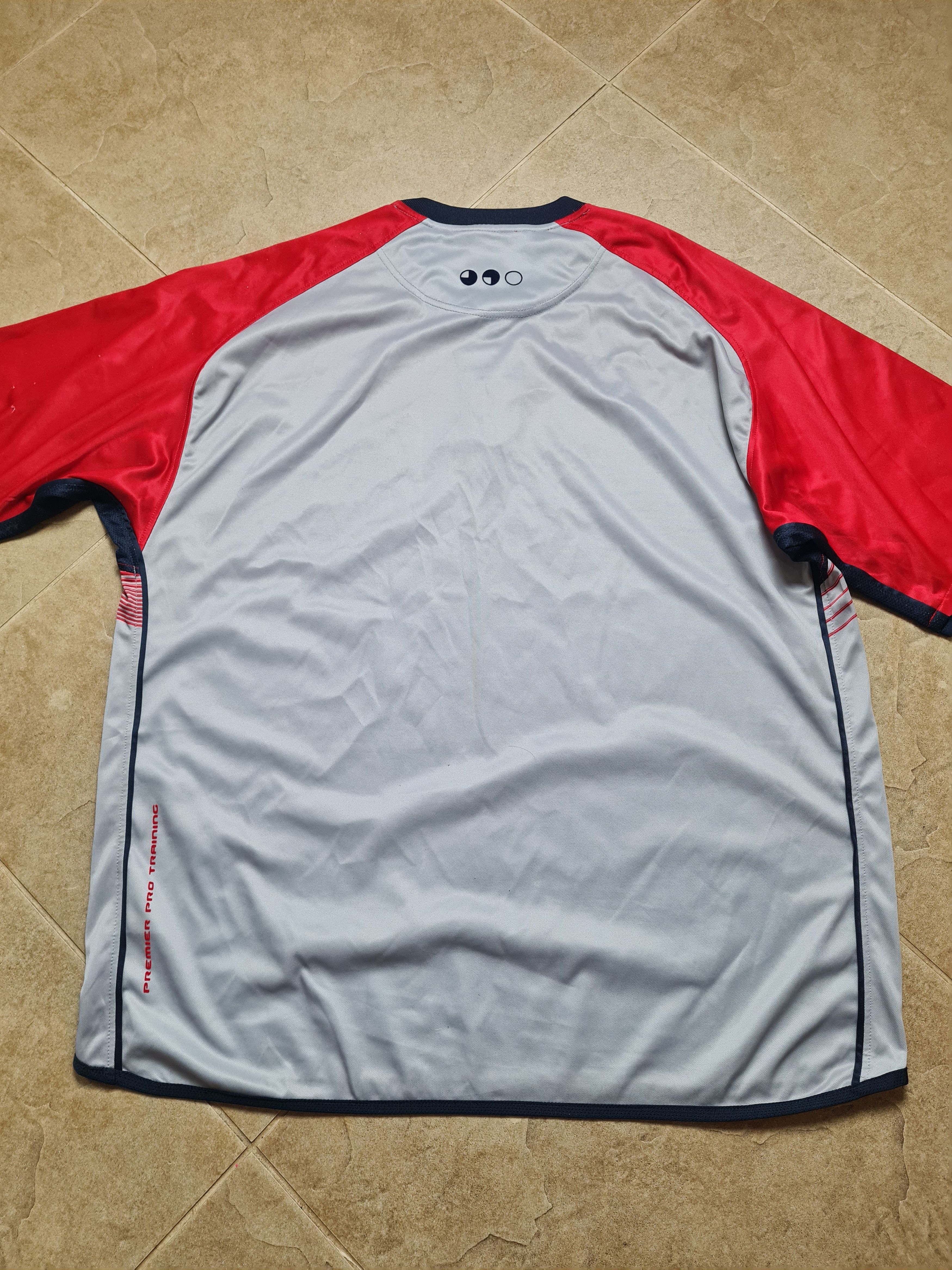 Umbro UMBRO England National Team Vintage Football Soccer Jersey Size US XXL / EU 58 / 5 - 7 Thumbnail