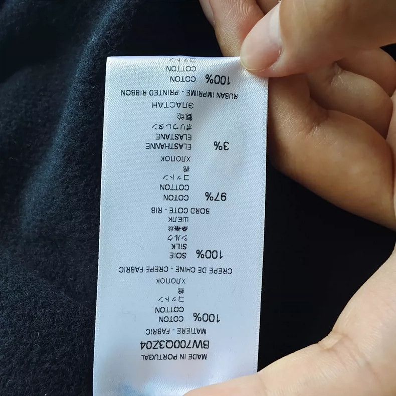 Givenchy Givenchy Sweatshirt Dress with Letter Print Logo Design Size US XS / EU 42 / 0 - 5 Thumbnail
