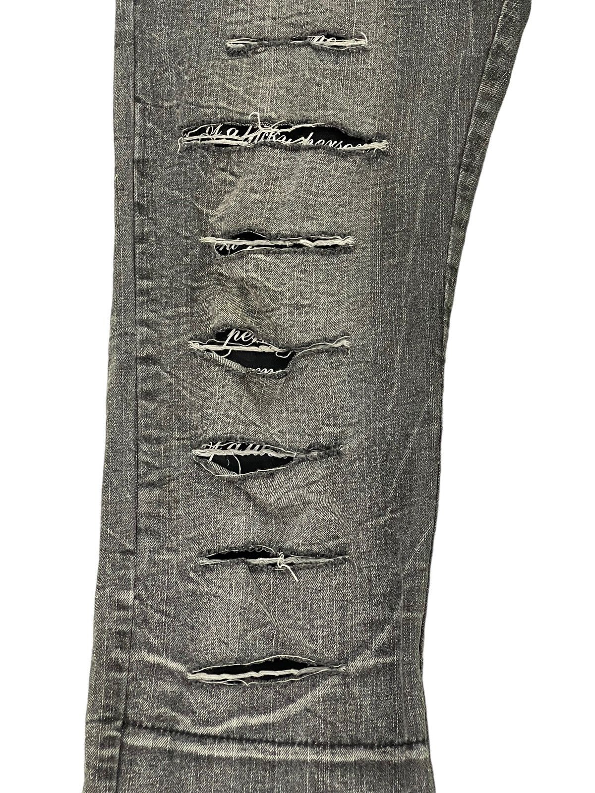 Japanese Brand Distress Jeans Root Three Regular Straight 6🟦3 Size US 31 - 6 Thumbnail