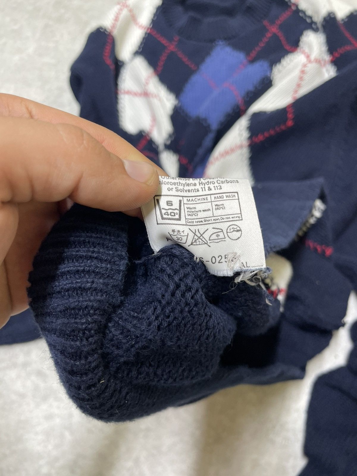 Burberry Vintage Burberry Wool Sweater – Faded Heritage Classic Size US L / EU 52-54 / 3 - 12 Thumbnail