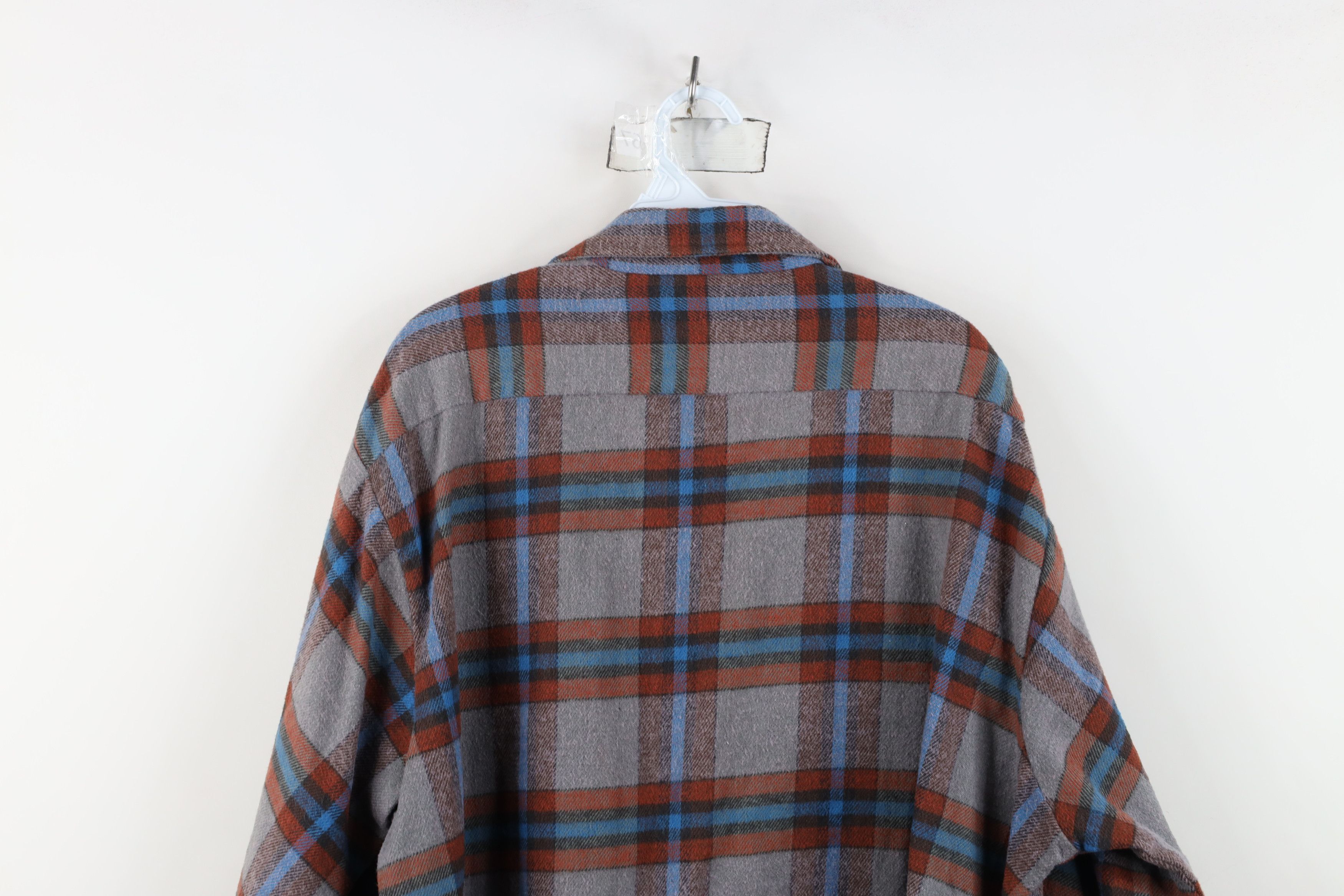 Vintage Vintage 70s Streetwear Heavyweight Button Shirt Plaid USA Size US XXL / EU 58 / 5 - 9 Thumbnail