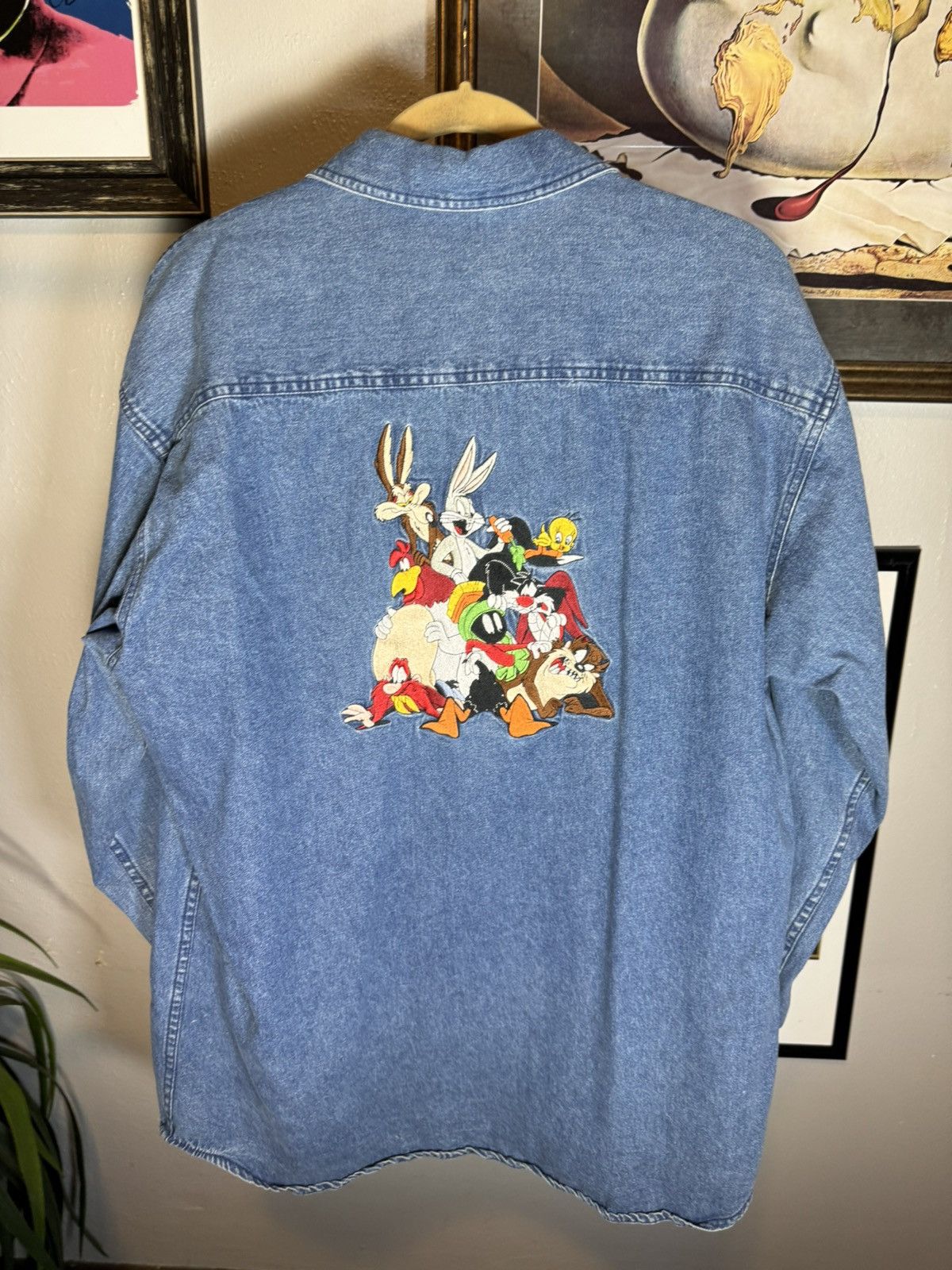 Vintage × Warner Bros Vintage Looney Tunes Denim Button Up Shirt Size US L / EU 52-54 / 3 - 5 Thumbnail