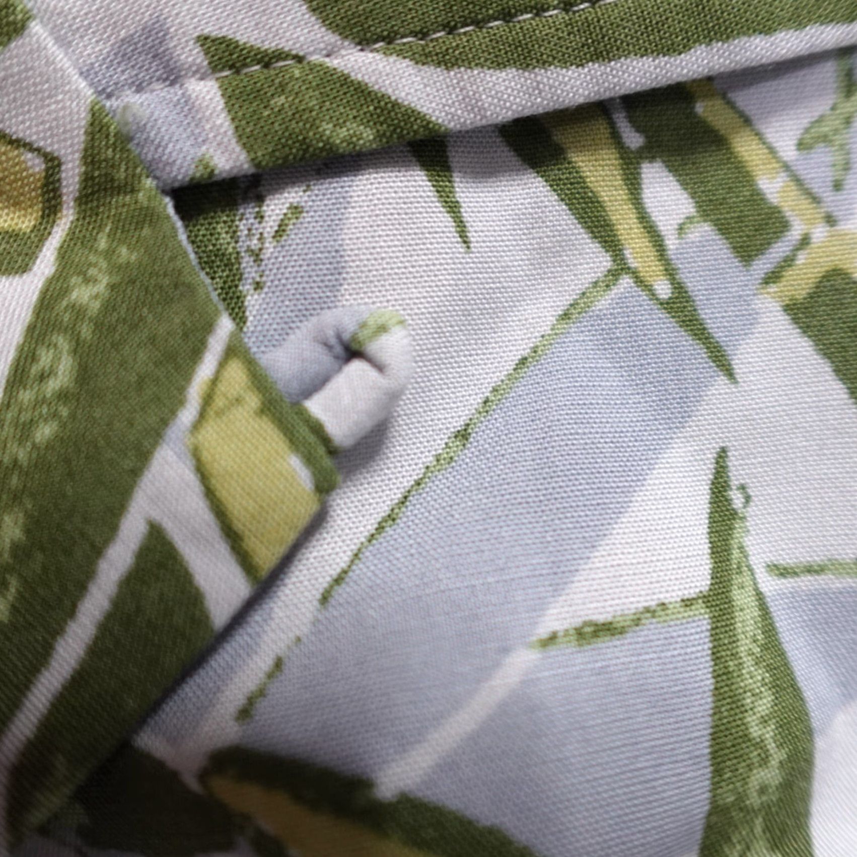 Uniqlo VINTAGE Uniqlo Hawaiian Shirt Blue Green Floral Loop Collar NEW Size US L / EU 52-54 / 3 - 6 Thumbnail