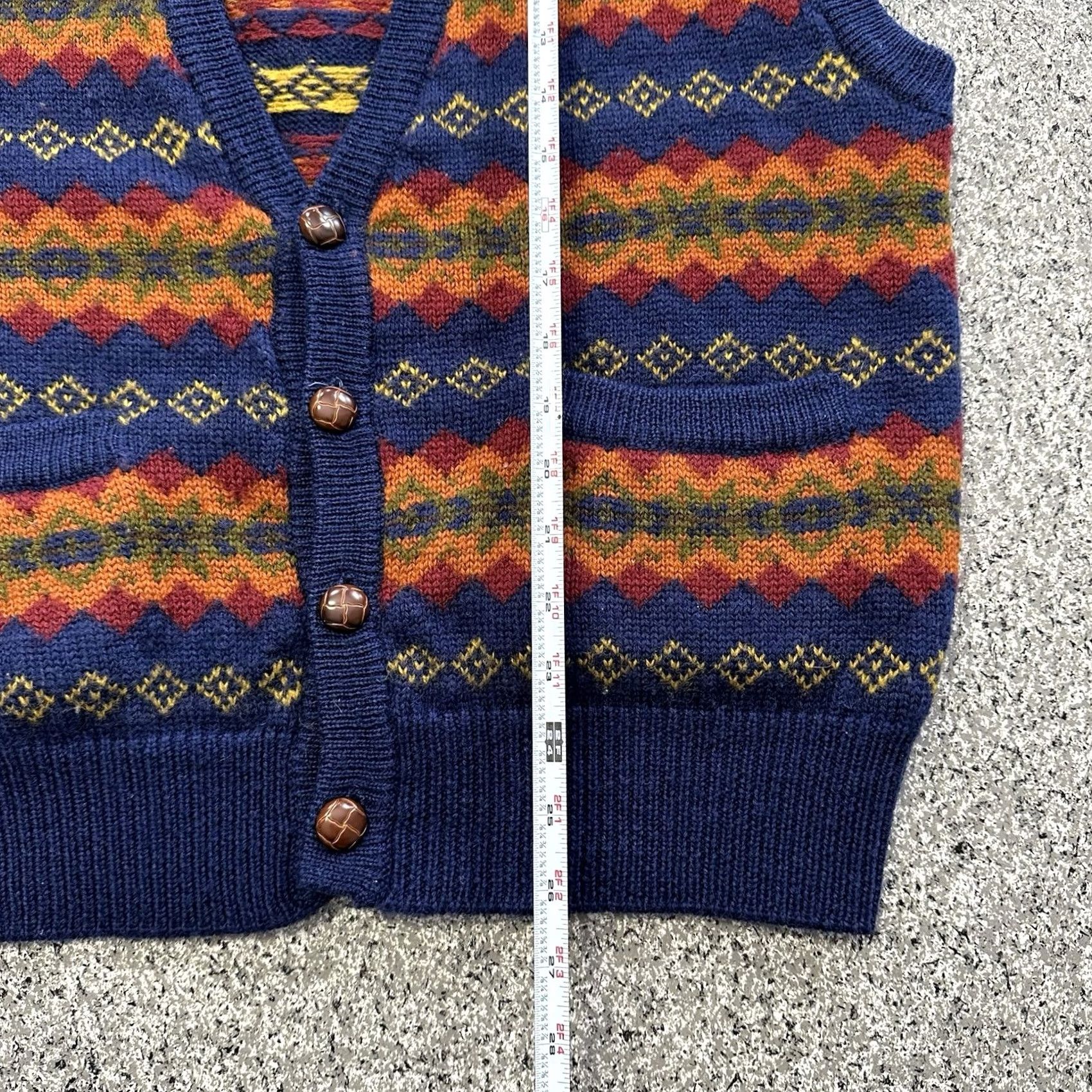 Vintage VINTAGE River Trader Merino Wool Sweater Vest Womens L Southwest Aztec Button Up Vest Size L / US 10 / IT 46 - 5 Thumbnail