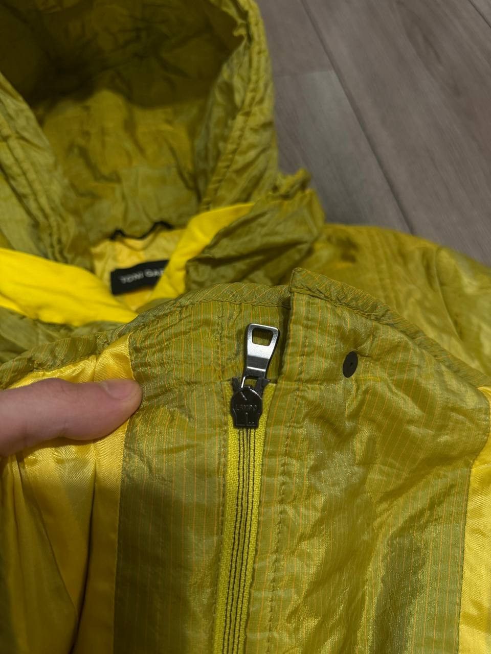 TONI GARD Luxury Avant-Garde Toni Gard Down Jacket Yellow SIze S Mens Size US S / EU 44-46 / 1 - 5 Thumbnail