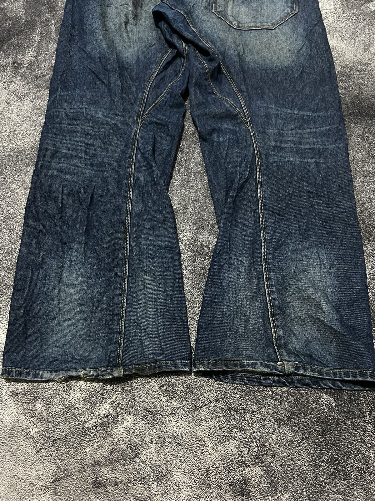 Levi's Vintage Clothing Levis Engineered Belt Buckle Back Jeans Size US 34 / EU 50 - 13 Thumbnail