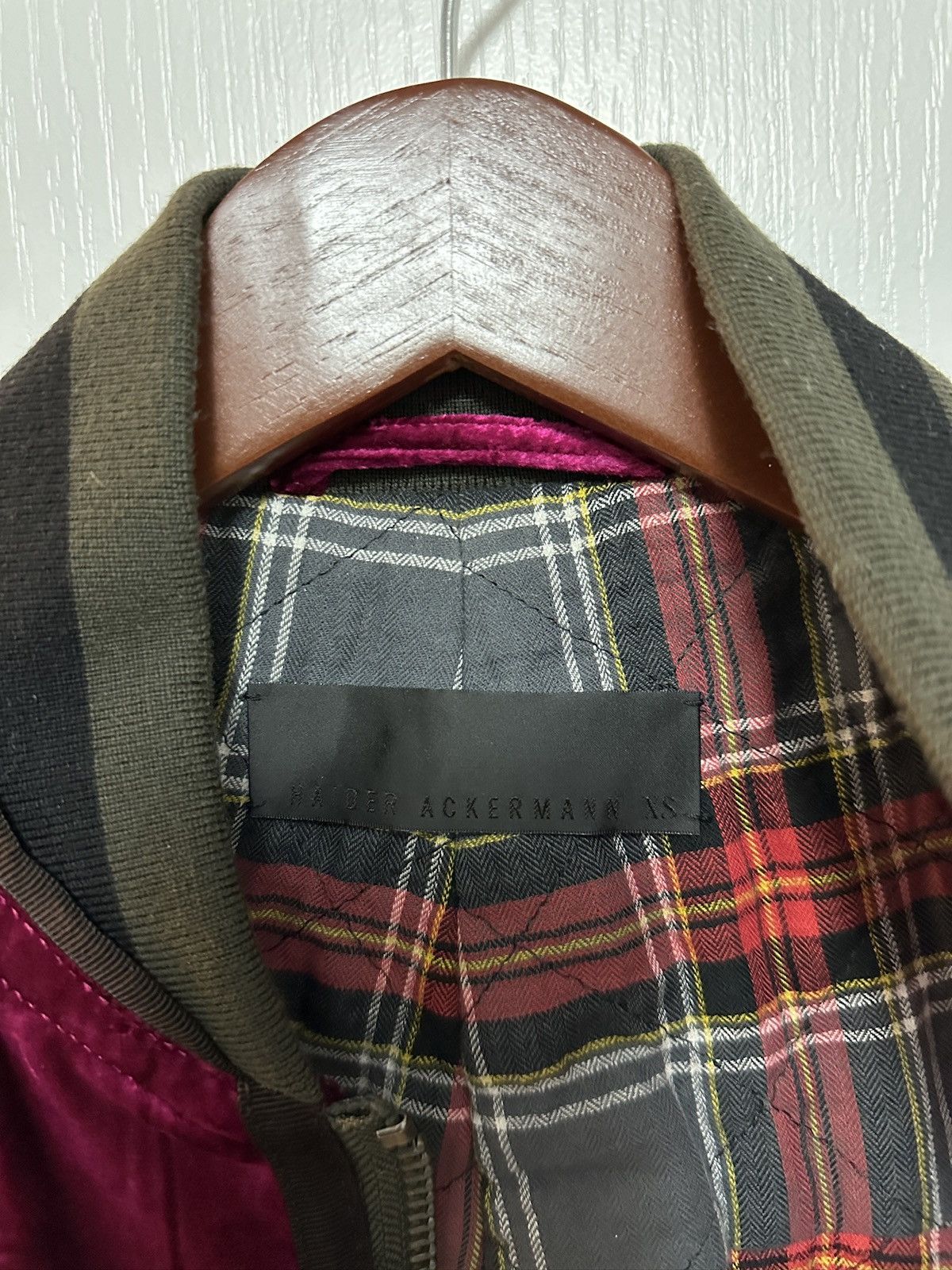 Haider Ackermann Crushed Velvet Cropped Bomber Jacket w/ Suede Appliqués Size US XS / EU 42 / 0 - 7 Thumbnail