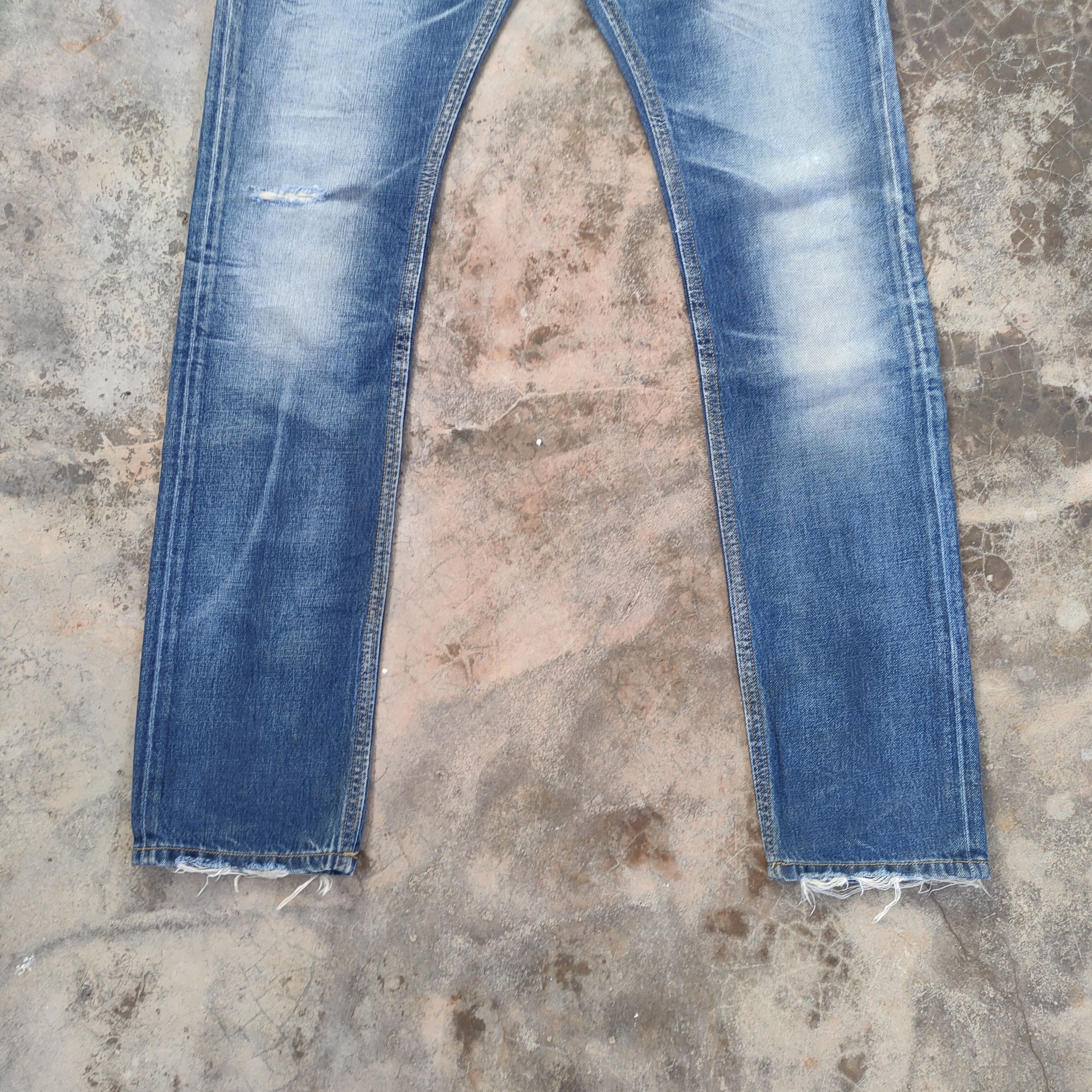 Diesel W33 VINTAGE DIESEL FADED DISTRESSED DENIM JEAN PANTS Size US 33 - 4 Thumbnail