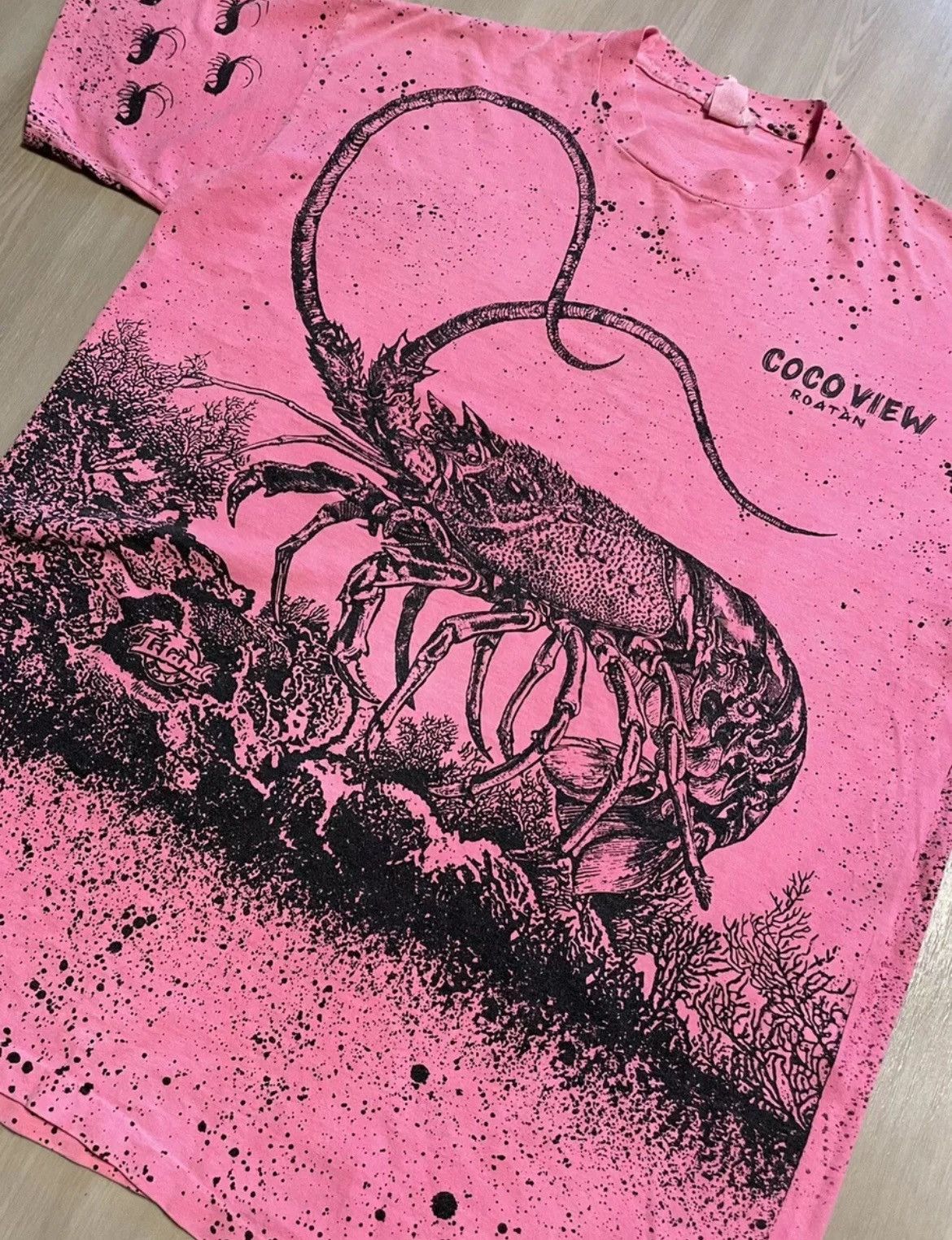 Vintage Island Boyz Crawfish AOP Neon Messina OSFA