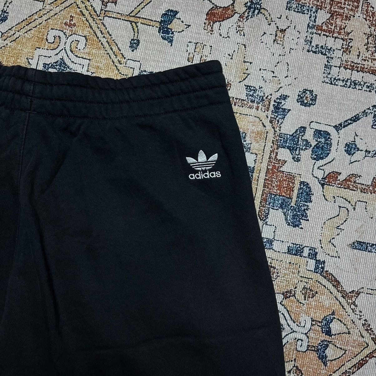 Adidas Addidas Trifoil Streetwear Size US 40 / EU 56 - 8 Thumbnail