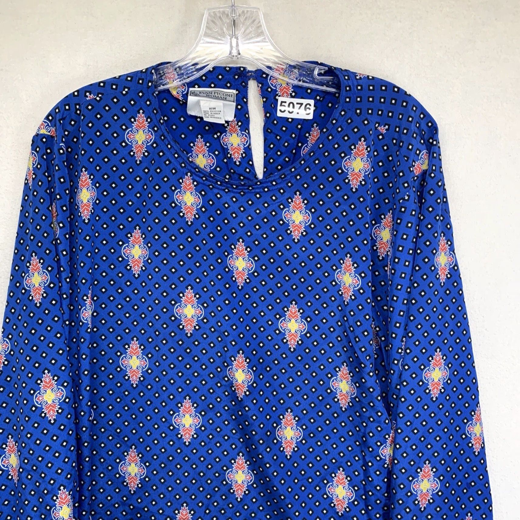 Evan Picone VINTAGE Evan Picone Women Top Size 16W Blue All Over Design Button Back EUC Size XXL / US 16-18 / IT 52-54 - 3 Thumbnail