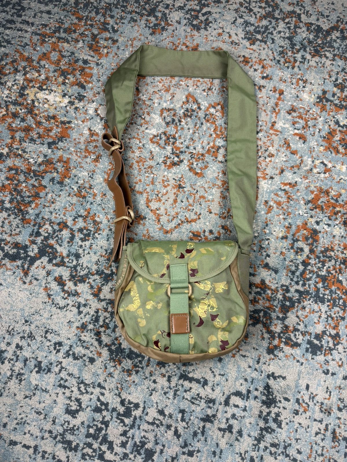 Mandarina Duck Vintage Y2K Mandarina Duck crossbody bag earth tones outdoor Size ONE SIZE - 1 Thumbnail