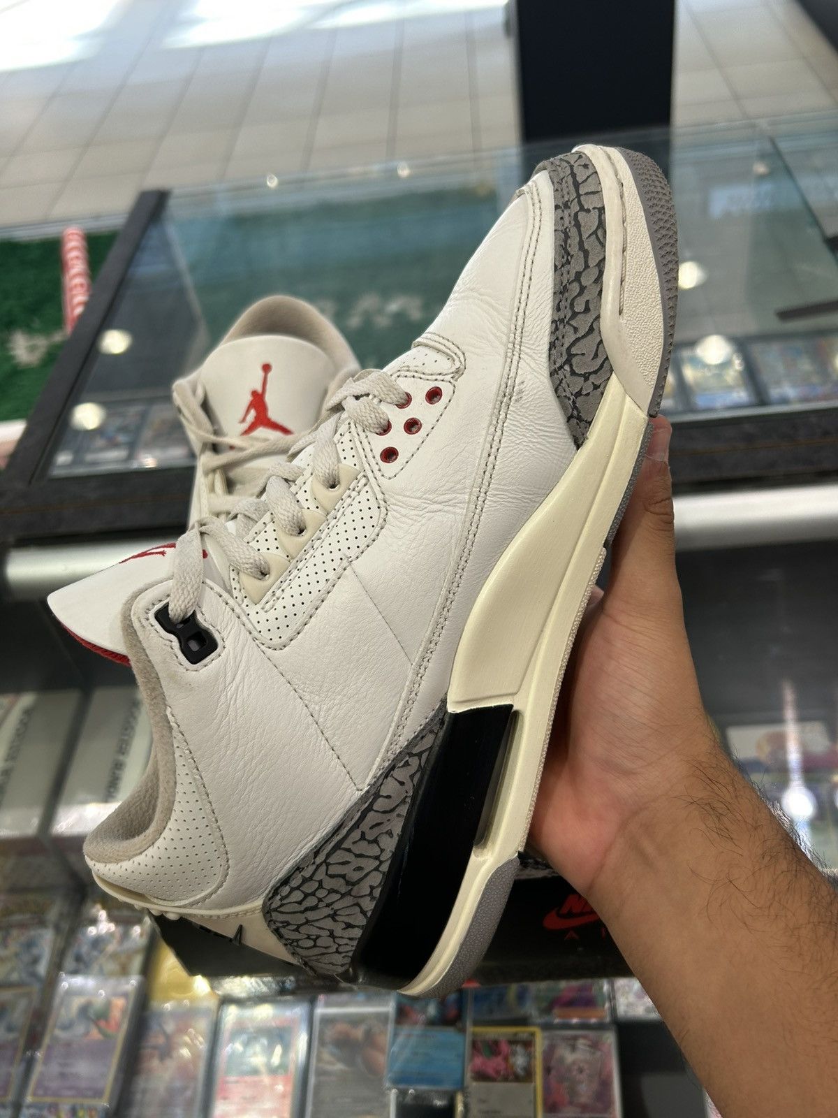 Jordan Brand Jordan 3 white cement reimagine Size US 9 / EU 42 - 5 Thumbnail