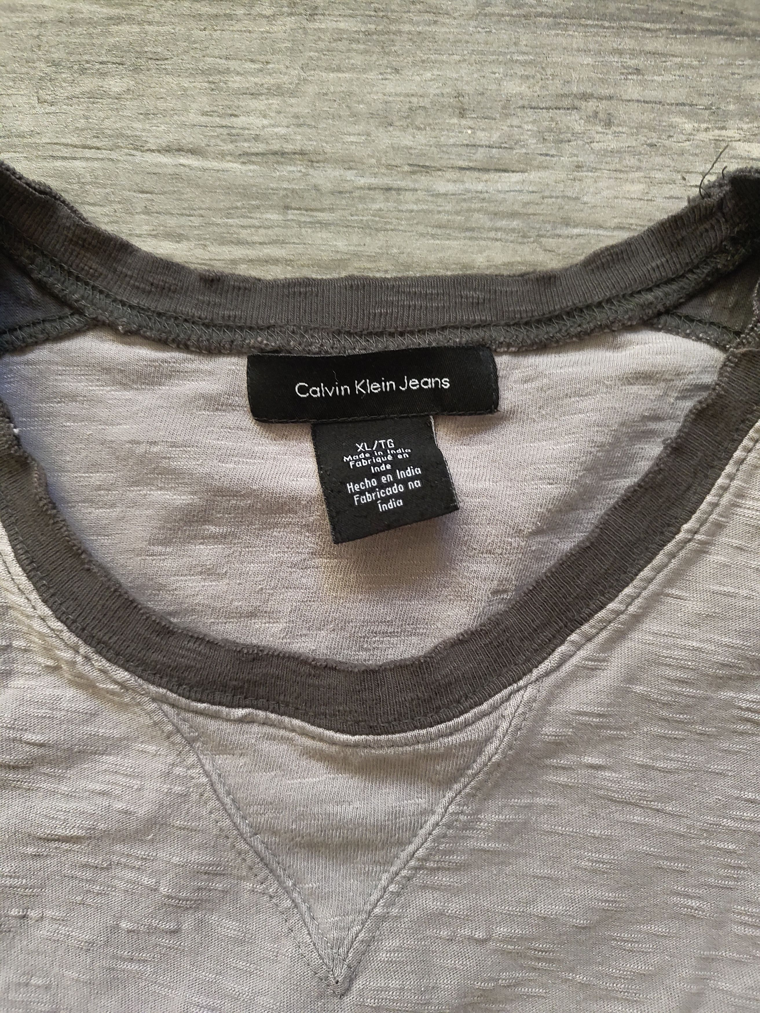Calvin Klein Calvin Klein Y2K boxy grey long sleeve Size US XL / EU 56 / 4 - 4 Thumbnail