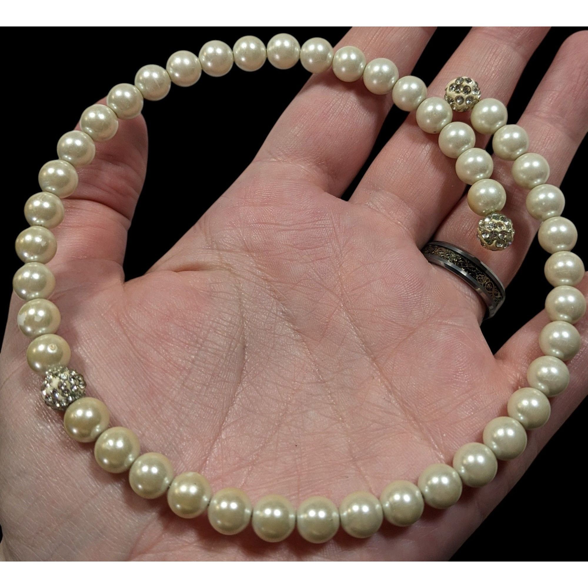 Other Elegant Glam Faux Pearl And Rhinestone Coil Necklace Size ONE SIZE - 3 Thumbnail