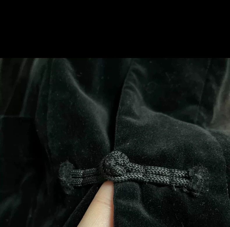 Comme des Garcons Comme Des Garcons An old Tang jacket made of velvet Size US L / EU 52-54 / 3 - 4 Thumbnail