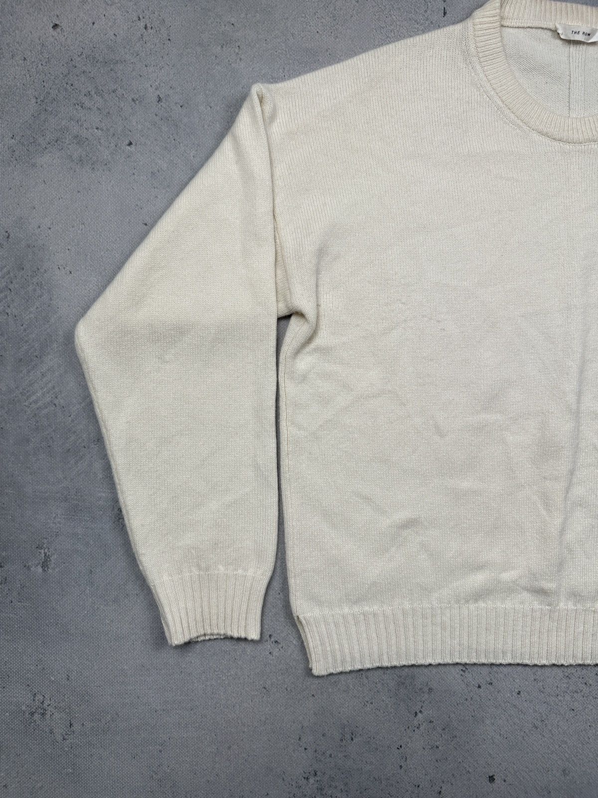 The Row The Row Ivory Cashmere Wool Minimalist Crewneck Lux Sweater Size US XL / EU 56 / 4 - 11 Thumbnail