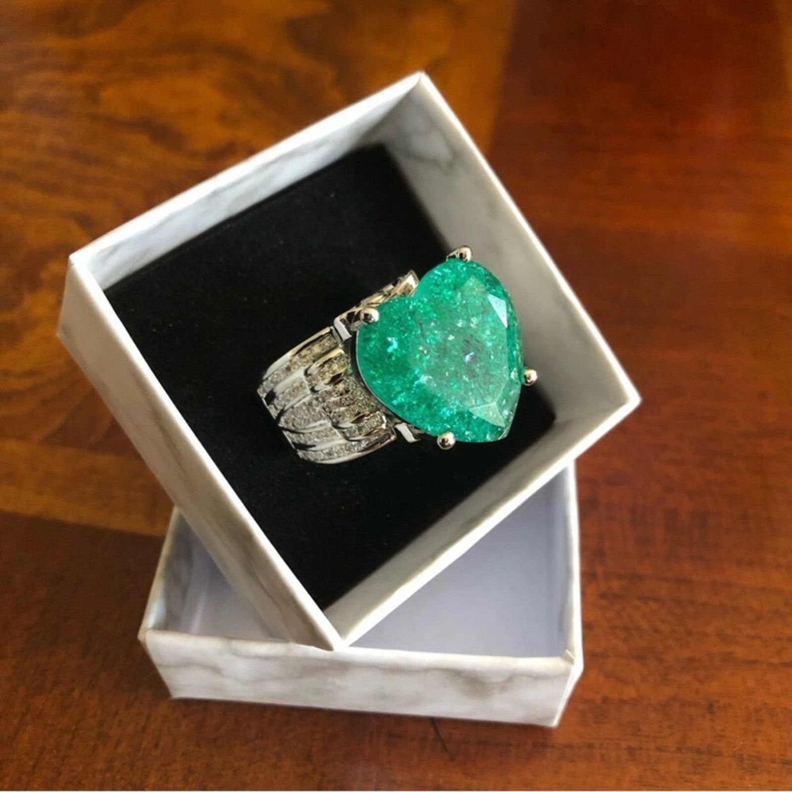 Jewelry Ladies elegant large paraiba tourmaline emerald 925 6 NIB Size ONE SIZE - 1 Thumbnail