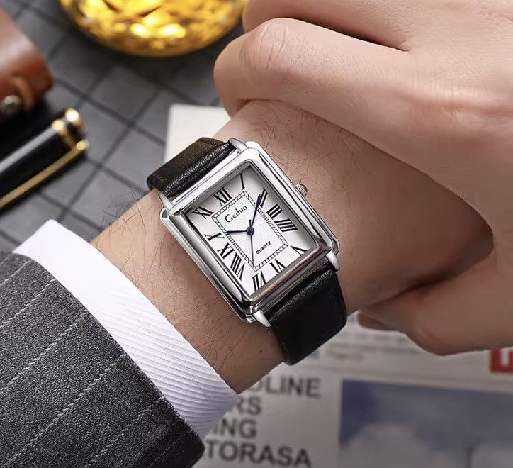 Vintage Vintage 90s vintage retro luxury style quartz leather watch Size ONE SIZE - 6 Thumbnail