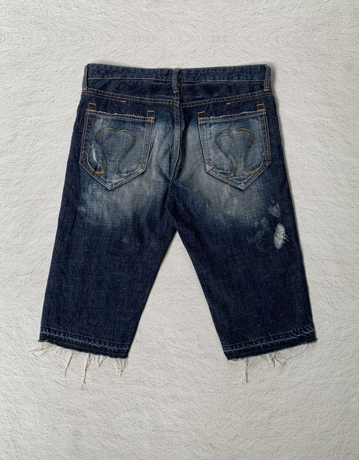 CIVARIZE Civarize Distressed Short Pants Size US 32 / EU 48 - 4 Thumbnail