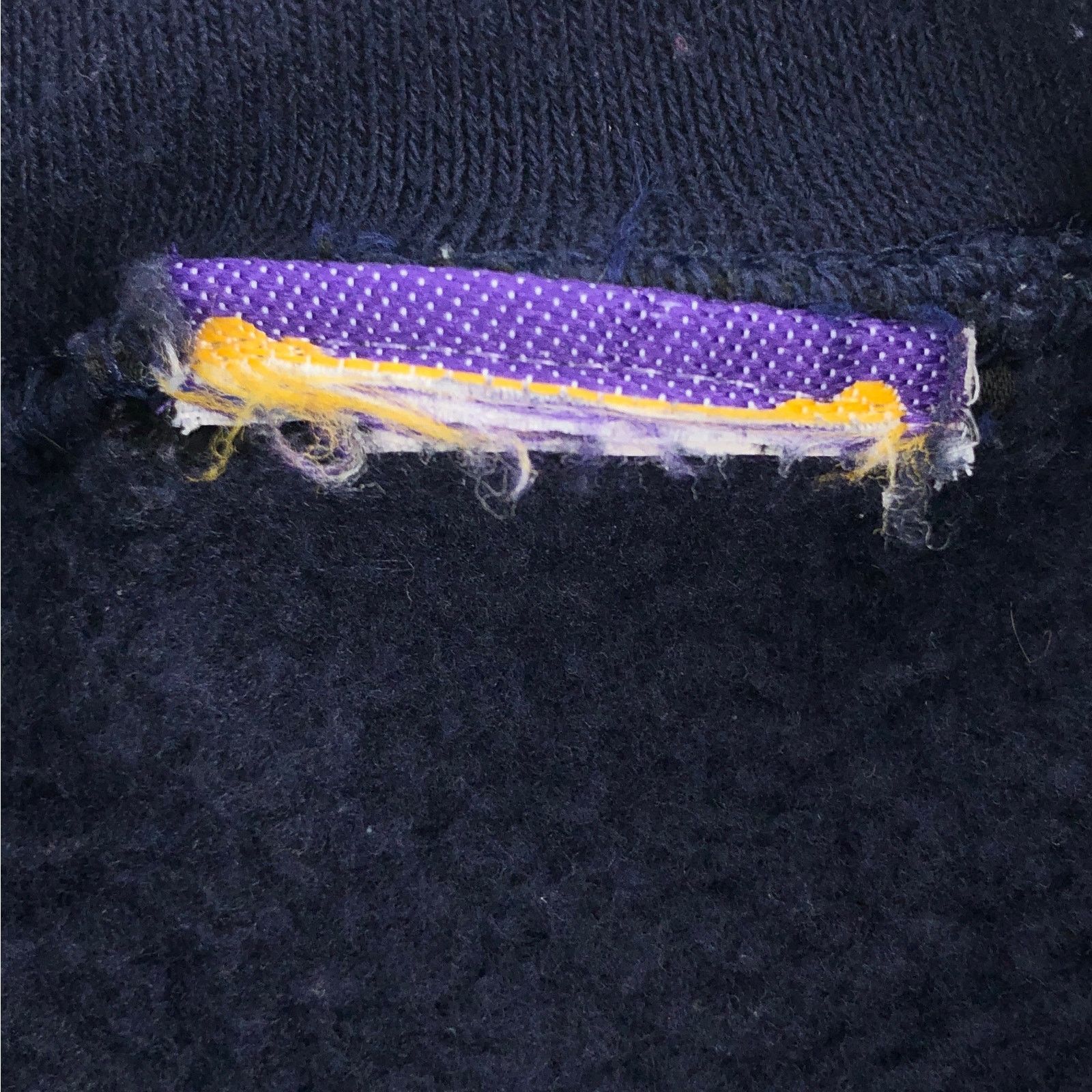 Vintage 90s Winnie the Pooh Tigger Friends sweatshirt 1990s vintage Size L / US 10 / IT 46 - 4 Thumbnail