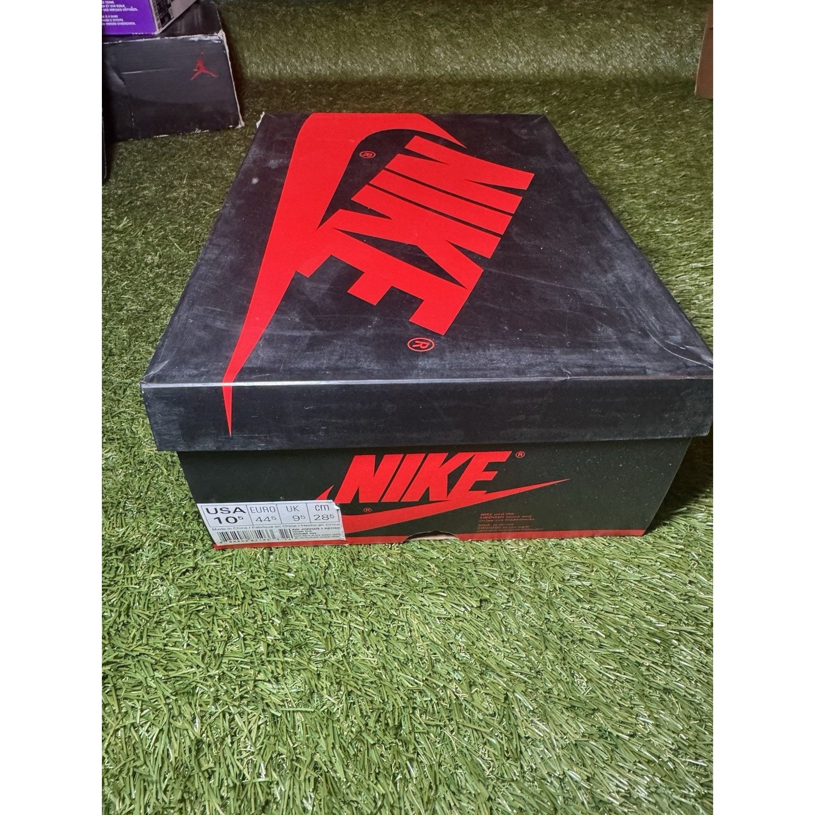 Jordan Brand Jordan 1 Retro High OG Game Royal 2018 Size 10.5 Men’s Size US 10.5 / EU 43-44 - 5 Thumbnail