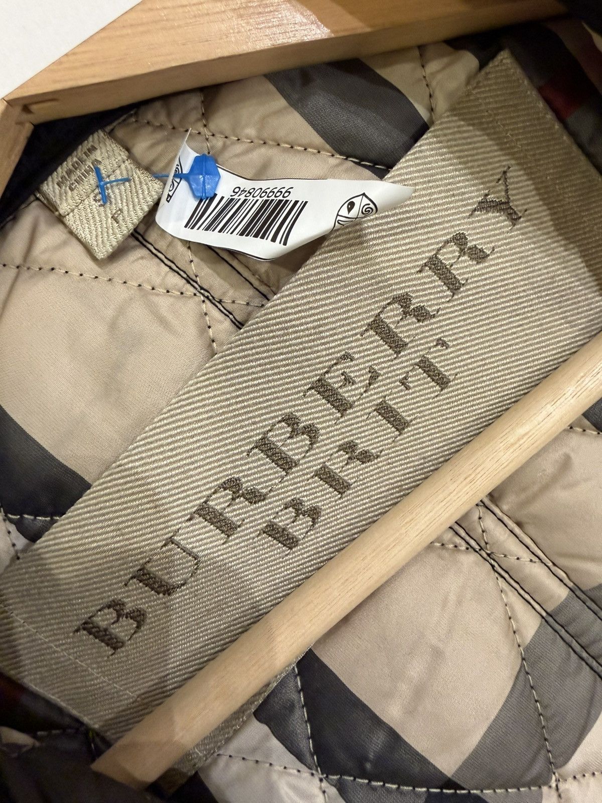 Burberry Burberry Brit Womens Light Puffer Jacket Size S / US 4 / IT 40 - 3 Thumbnail