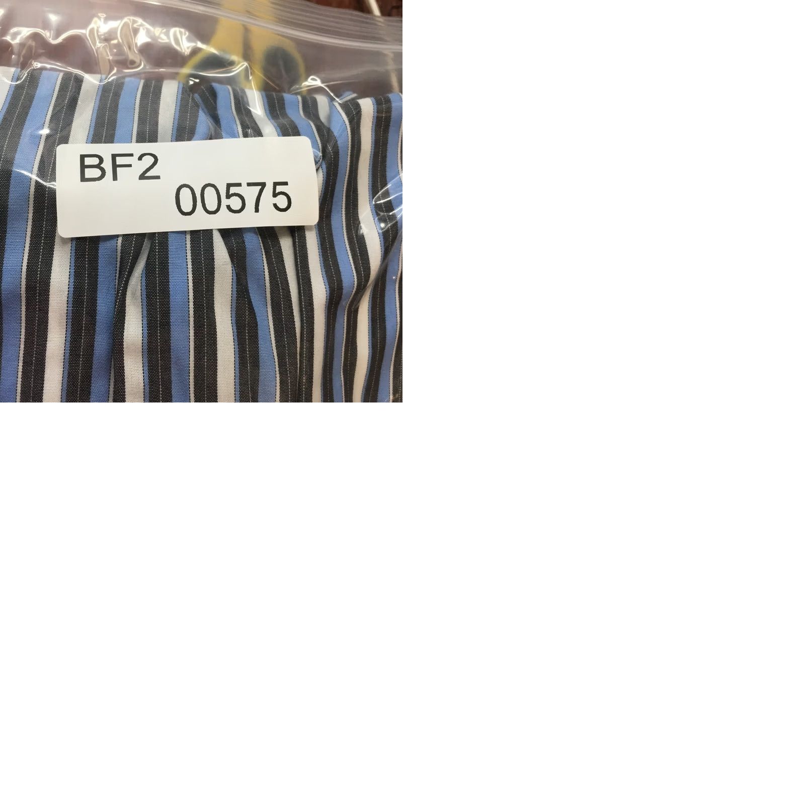Nautica Nautica Button-Up Casual Shirt Mens XL Blue Striped Cotton Wrinkle Resistant Size US XL / EU 56 / 4 - 10 Thumbnail