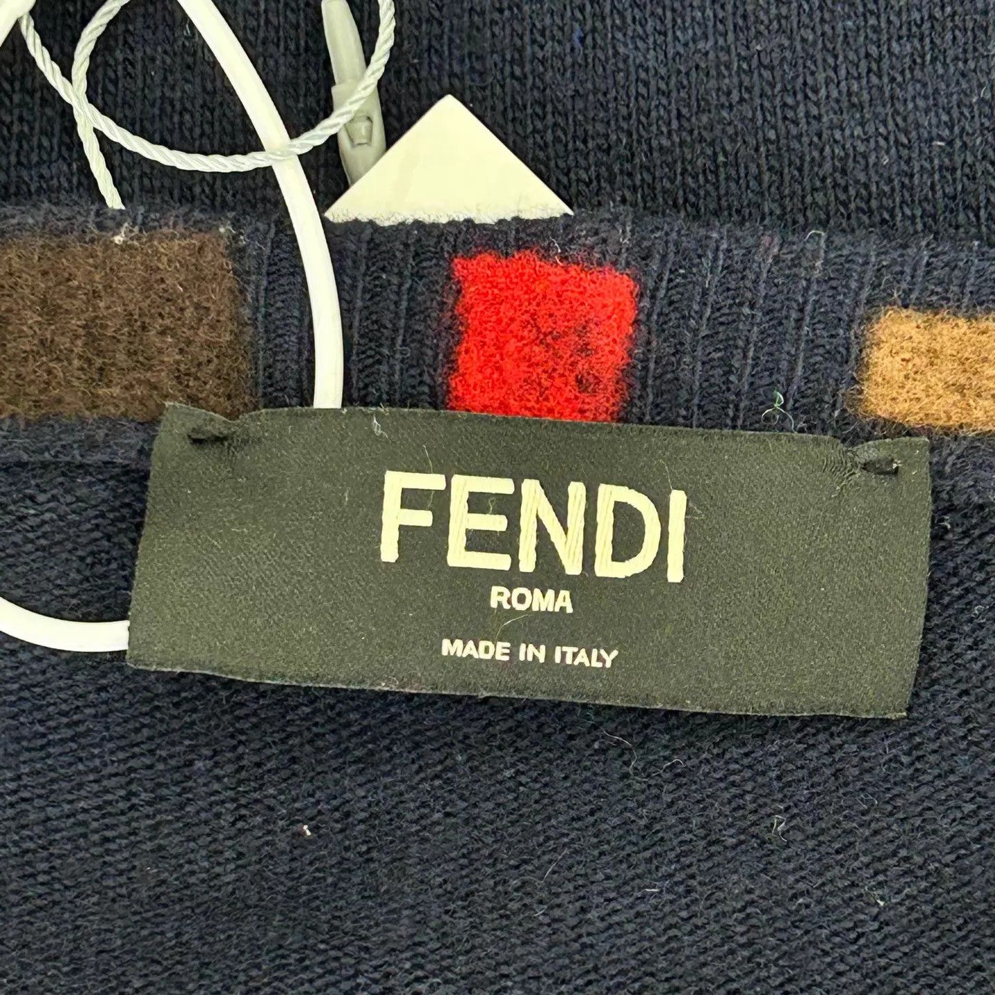 Fendi FENDI Knit Cashmere Cardigan 46 99 Size US S / EU 44-46 / 1 - 3 Thumbnail