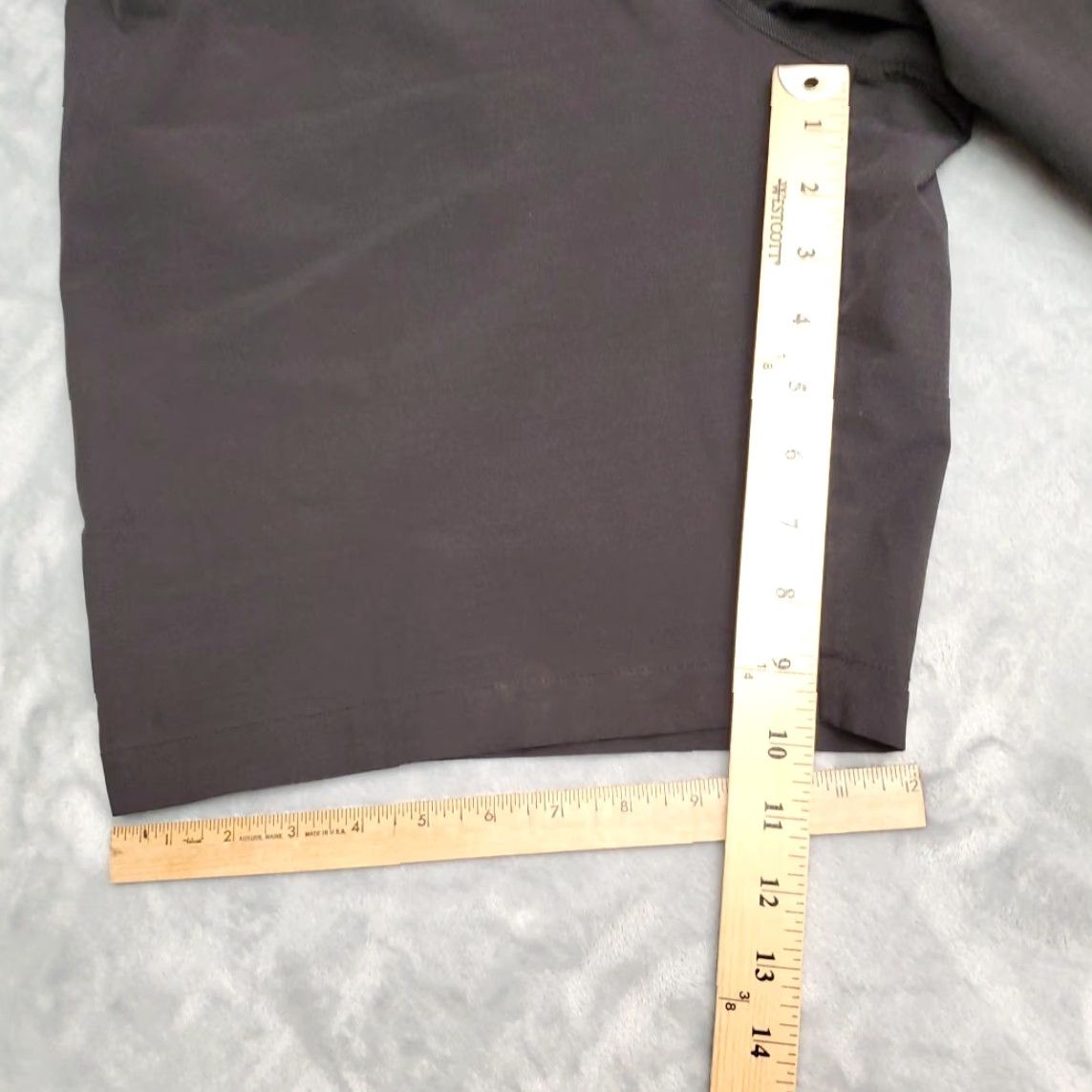 TravisMathew VINTAGE Travis Mathew Shorts Mens 38 Gray Performance Stretch Blend Golf Size US 38 / EU 54 - 8 Thumbnail
