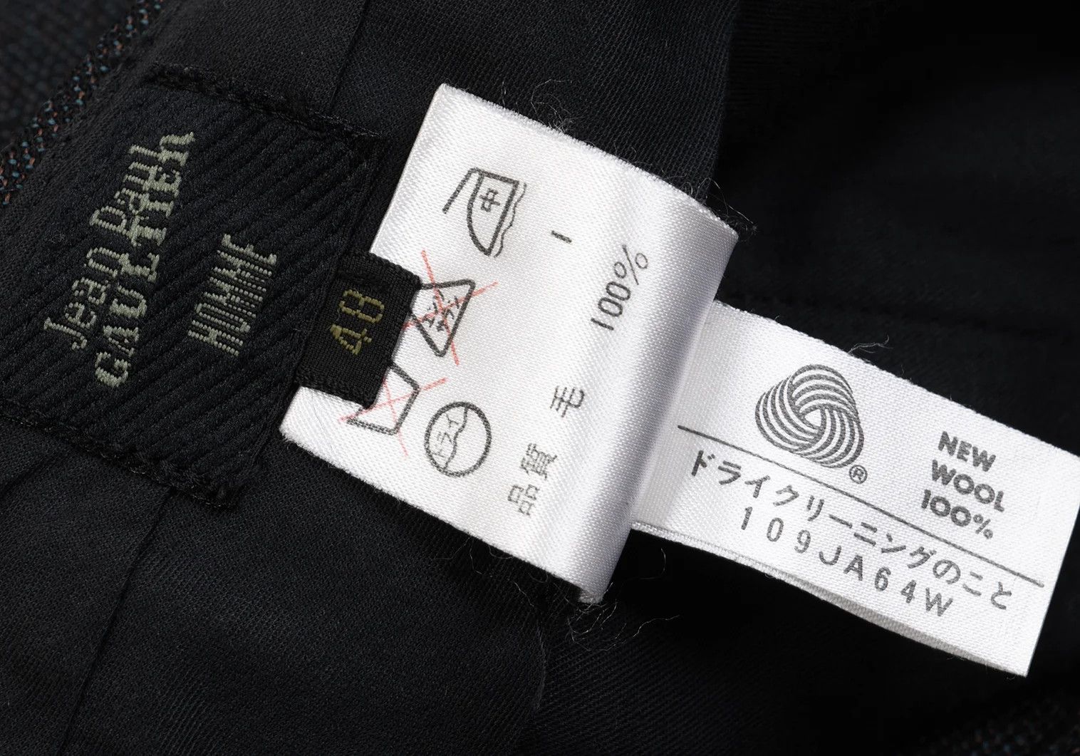 Jean Paul Gaultier Wool Tuck Tapered Pants in Charcoal Size 48 Size US 32 / EU 48 - 18 Thumbnail