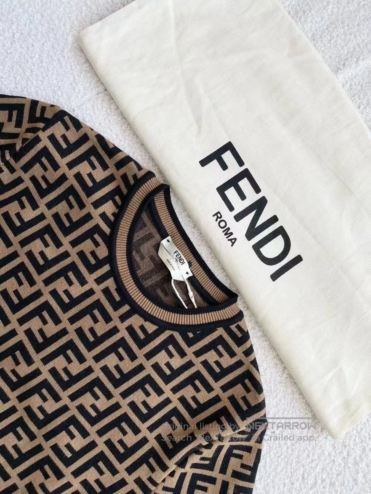 Fendi Fendilong-sleeve knitted sweater. Size US XXS / EU 40 - 4 Thumbnail
