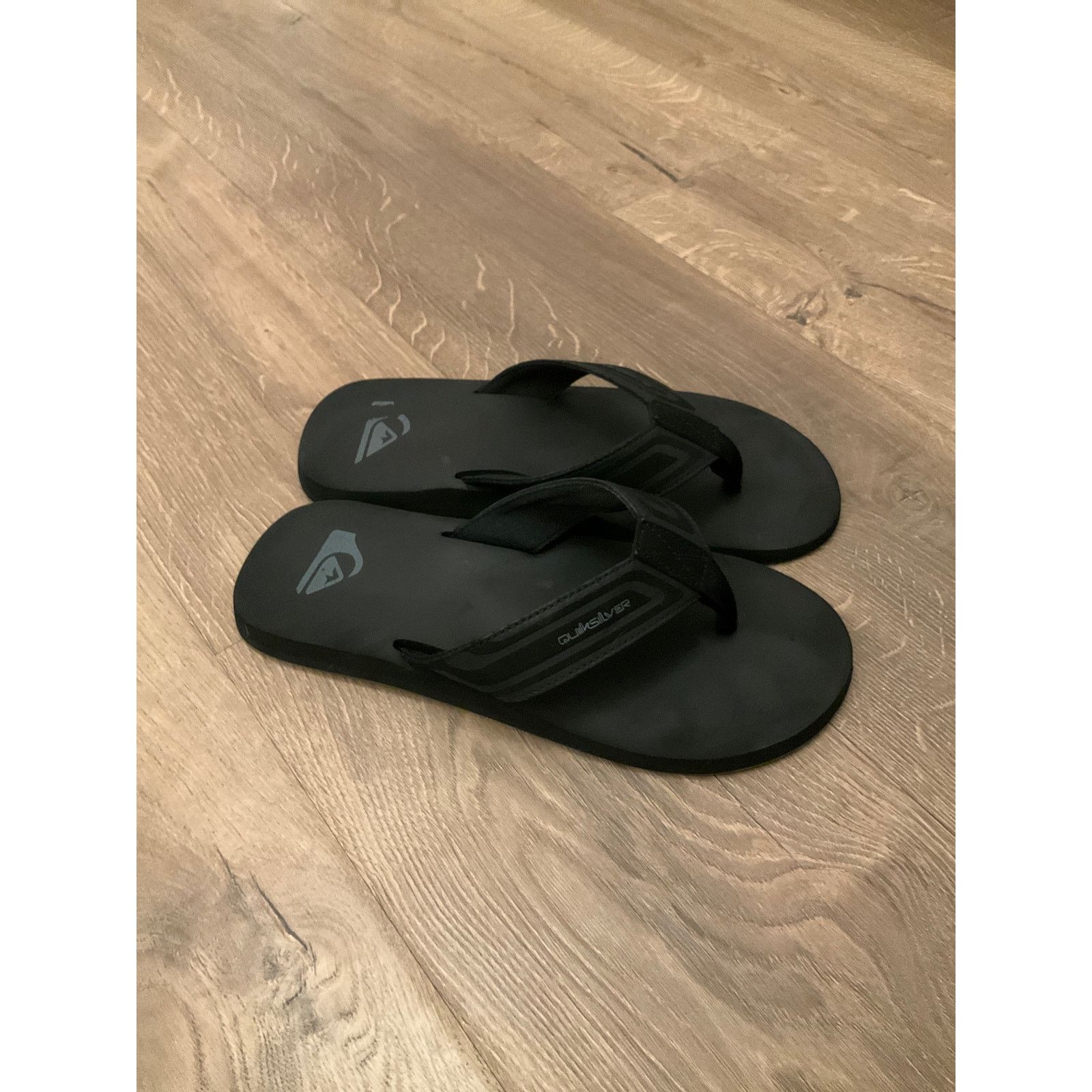 Quiksilver Men’s Quiksilver Monkey Wrench Core flip flops, 10 Size US 9.5 / EU 42-43 - 1 Thumbnail